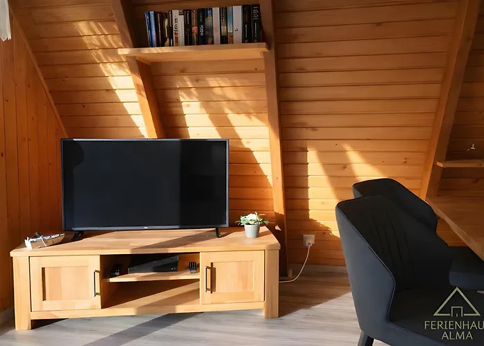 Haus Alma 度假居 *