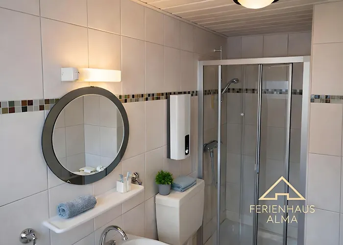 Haus Alma 度假居 *